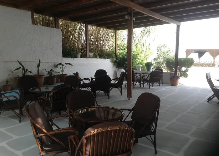 Haritos - Geothermal Hot Swimming Pool Skála