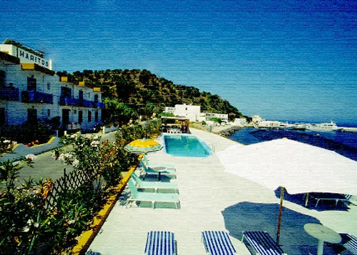 Haritos - Geothermal Hot Swimming Pool