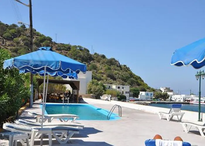 호텔 Haritos - Geothermal Hot Swimming Pool Skála