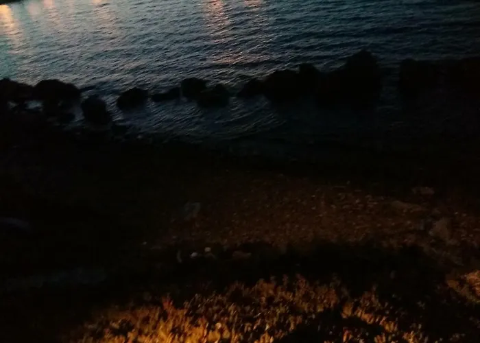 호텔 Haritos - Geothermal Hot Swimming Pool 3*