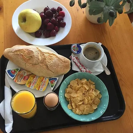 Haritos - Geothermal Hot Swimming Pool Mandraki (Nisyros)