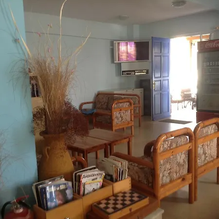 Hotel Haritos - Geothermal Hot Swimming Pool 3*