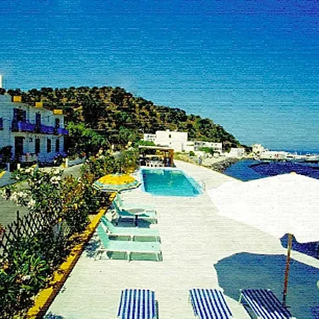 Hotel Haritos - Geothermal Hot Swimming Pool 3*