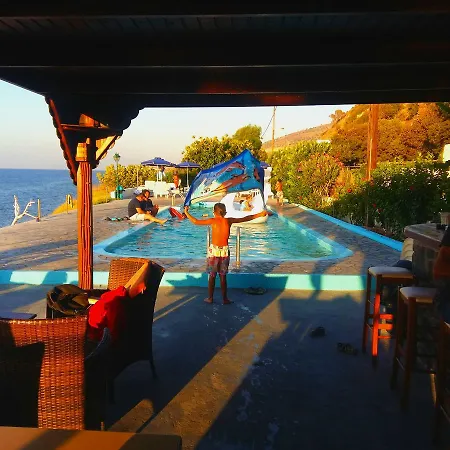 Haritos - Geothermal Hot Swimming Pool 3* Mandraki (Nisyros)