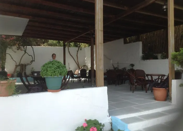 Hotel Haritos - Geothermal Hot Swimming Pool