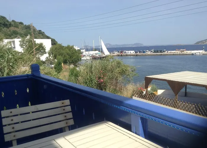 Hotel Haritos - Geothermal Hot Swimming Pool