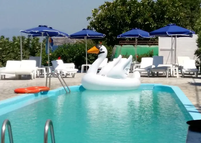 Hotel Haritos - Geothermal Hot Swimming Pool