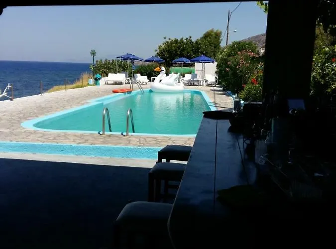 Haritos - Geothermal Hot Swimming Pool 3*